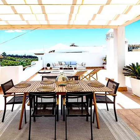 Penthouse With 250 Sqm Roof Terrace Near The * Estepona